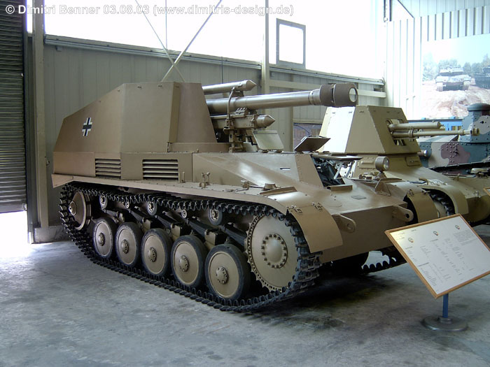 Sfl-(Wespe)105mmPzkfw-II(2)