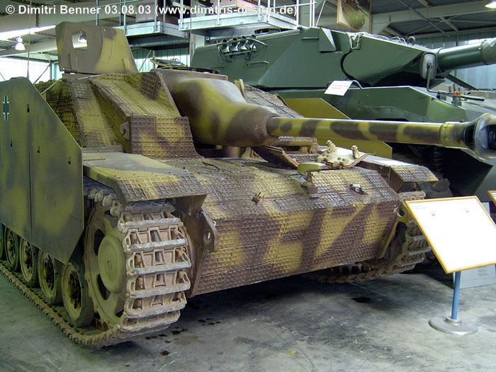 Sturmgeschuetz-III-1